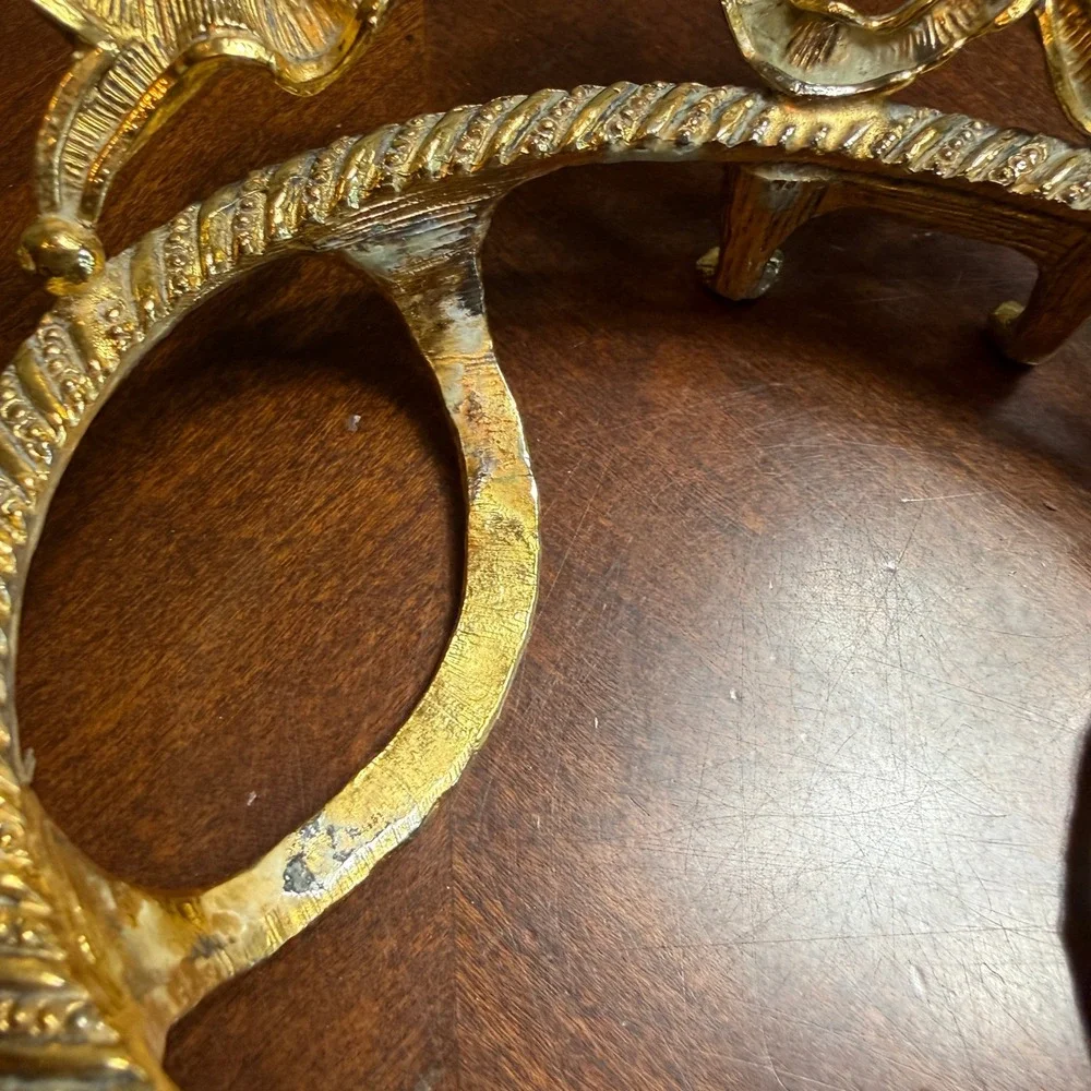 Stylebuilt Vintage Gold Metal Ribbon Bow Vanity Holder Hollywood Regency USA